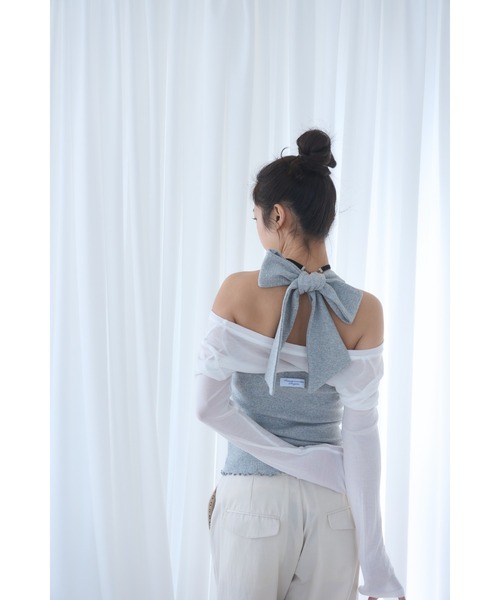 Smyeon（スミョン）の「Ribbon halter-neck top/リボンホルターネック