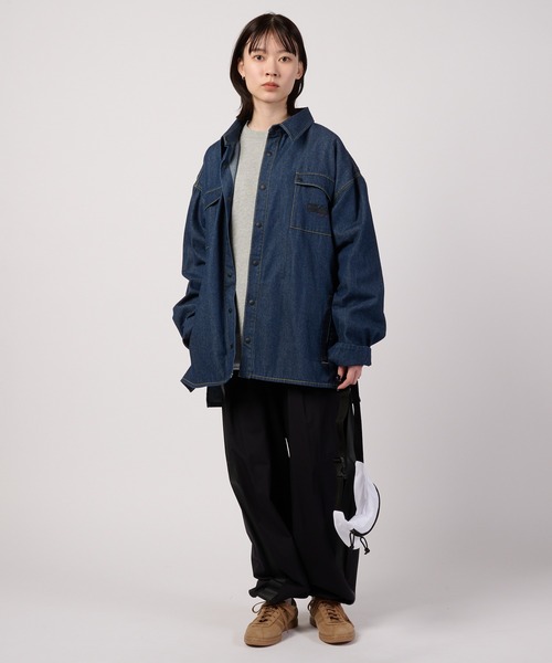 FIRST DOWN(ファーストダウン)の「デニム シャツ ブルゾン(ブルゾン・メンズ・インディゴブルー/ブラック・L/M/XL)」の14枚目の写真