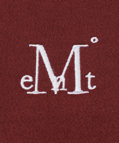 MUCENT(ムセント)の「シグネチャーベーシックロゴフードジップアップ 男女共用 (2カラー)(パーカー・レディース・バーガンディー/ライトグレー・FREE/1)」の8枚目の写真