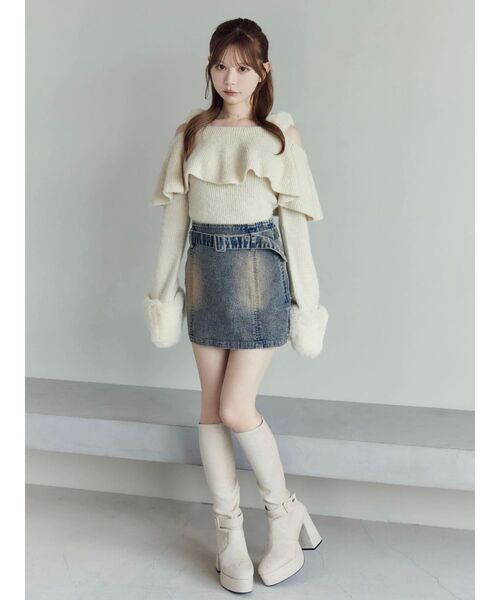 EATME(イートミー)の「フェイクファーストラップオフショルダーリブニット(ニット/セーター・レディース・アイボリー/ブラック・FREE)」の6枚目の写真