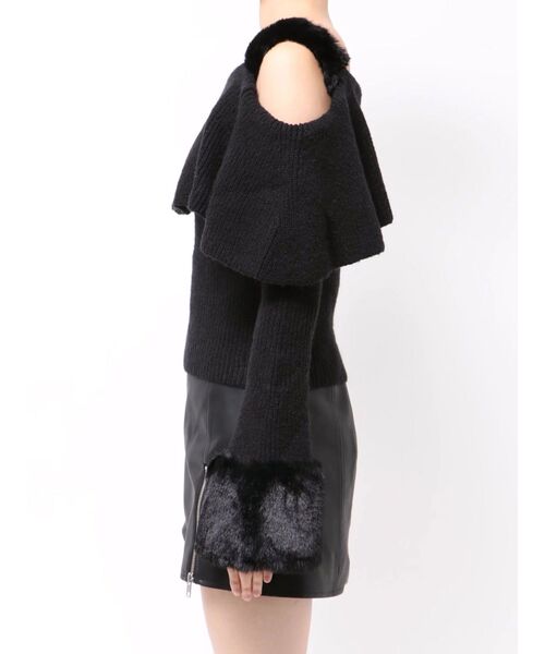 EATME（イートミー）の「フェイクファーストラップオフショルダーリブニット（ニット/セーター・レディース・アイボリー/ブラック・FREE）」の9枚目の写真