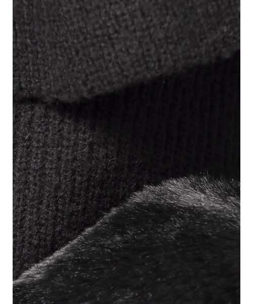 EATME（イートミー）の「フェイクファーストラップオフショルダーリブニット（ニット/セーター・レディース・アイボリー/ブラック・FREE）」の17枚目の写真