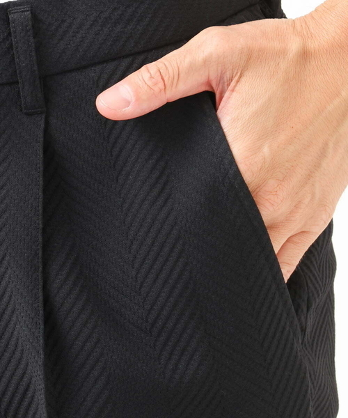 MICHEL KLEIN HOMME (ミッシェルクランオム)の「【セットアップ】ビックへリンボンスラックスパンツ(スラックス・メンズ・ブラック・MEDIUM/LARGE/X-LARGE)」の10枚目の写真