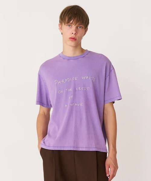 Stockholm Surfboard Club(ストックホルムサーフボードクラブ)の「Stockholm Surfboard Club/ストックホルムサーフボードクラブ 半袖Tシャツ Embroidered T-Shirt(Tシャツ/カットソー・メンズ・パープル・L/M)」の1枚目の写真