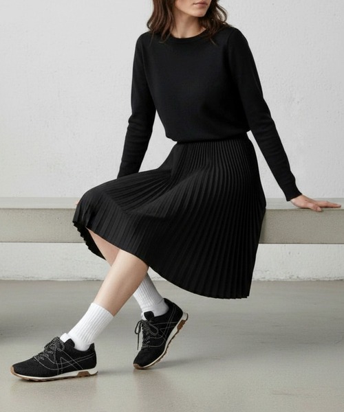 ASH（アッシュ）の「ASH/アッシュ【KATE】レースフラットスニーカー フラットソール 3cmヒール（スニーカー・レディース・ブラック・38/37/36）」の2枚目の写真