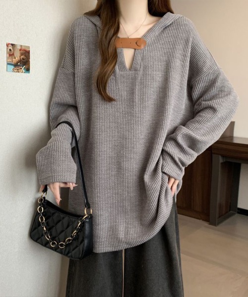 Flugge(フラッジー)の「フード付きニットソー(ニット/セーター・レディース・ベージュ/グレー・MEDIUM/LARGE)」の6枚目の写真