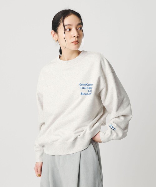 BEAUTY&YOUTH UNITED ARROWS（ビューティーアンドユースユナイテッドアローズ）の「コットン裏毛 ロゴスウェット プルオーバー（スウェット・レディース・ライトグレー/ダークグレー/ライラック・FREE）」の4枚目の写真