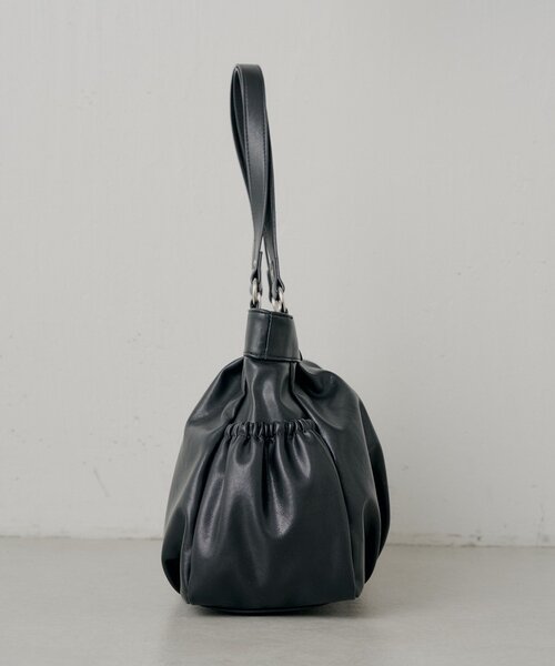 Chico(チコ)の「BIGギャザートートバッグ(トートバッグ・レディース・ピンク系その他3/ブラック/アイボリー/ベージュ系その他3・FREE)」の6枚目の写真