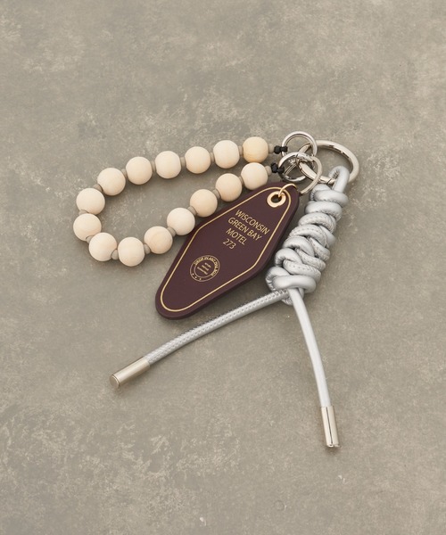 CIAOPANIC TYPY（チャオパニックティピー）の「合皮プレートチャーム（キーホルダー・レディース・シルバー/ブルー/イエロー・ONE SIZE）」の8枚目の写真