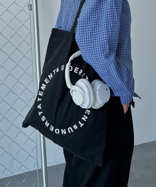 UNDERSTATEMENTs(アンダーステイトメント)の「【ユニセックス】2WAY UNDERSTATEMENTsロゴトートバッグ(トートバッグ・メンズ・ホワイト/ブラック/イエロー/グリーン/ピンク/レッド/ブルー・FREE)」の19枚目の写真