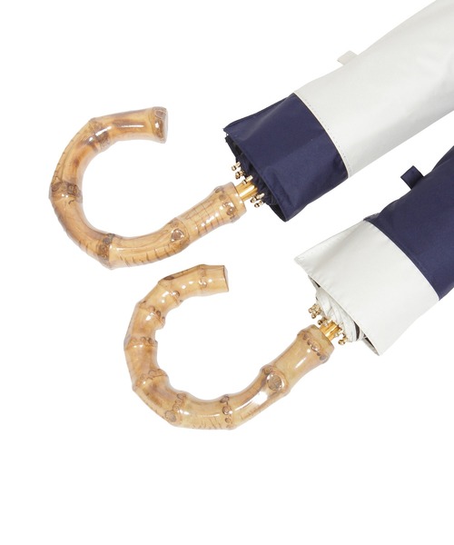 POLO RALPH LAUREN(ポロ ラルフ ローレン)の「【WEB限定】遮光100% 晴雨兼用 折りたたみ日傘 竹手元 切り継ぎ ”ワンポイント”(折りたたみ傘・レディース・ベージュ/ネイビー/ホワイト×ネイビー/オフホワイト・FREE)」の8枚目の写真