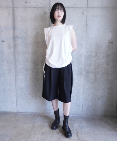 k3&co.（ケイスリーアンドコー）の「Loose half pants（スウェットパンツ・レディース・グレー/Black・ONE SIZE）」の10枚目の写真