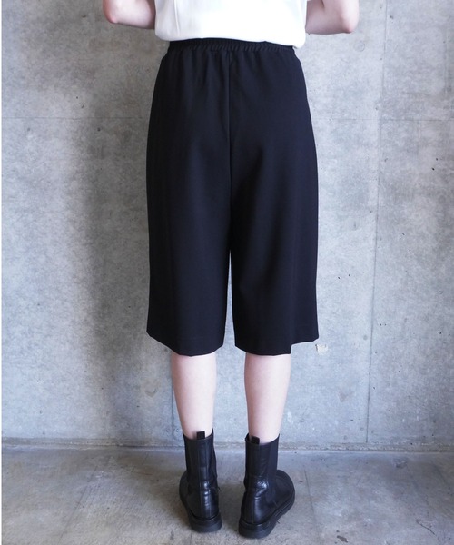 k3&co.（ケイスリーアンドコー）の「Loose half pants（スウェットパンツ・レディース・グレー/Black・ONE SIZE）」の7枚目の写真