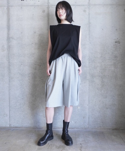 k3&co.（ケイスリーアンドコー）の「Loose half pants（スウェットパンツ・レディース・グレー/Black・ONE SIZE）」の20枚目の写真