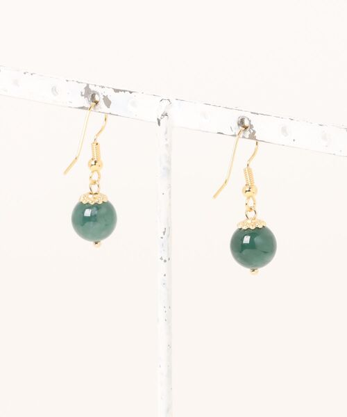 チャイハネ(チャイハネ)の「【チャイハネ】翡翠玉ピアス(ピアス(両耳用)・レディース・ゴールド/シルバー・FREE)」の3枚目の写真
