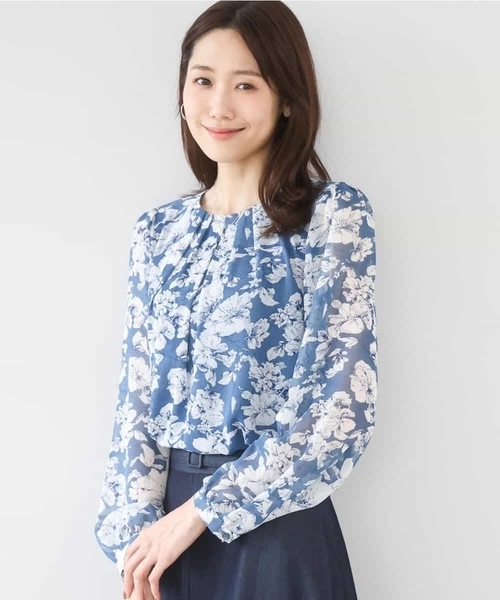 MK MICHEL KLEIN（エムケーミッシェルクラン）の「花柄シフォンブラウス/洗える（シャツ/ブラウス・レディース・ブルー/ネイビー・38）」の20枚目の写真