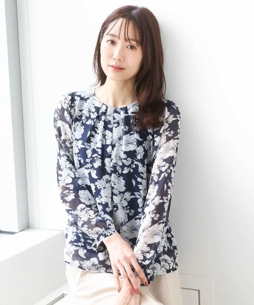 MK MICHEL KLEIN（エムケーミッシェルクラン）の「[洗える]花柄シフォンブラウス（シャツ/ブラウス・レディース・ブルー/ネイビー・38）」の10枚目の写真