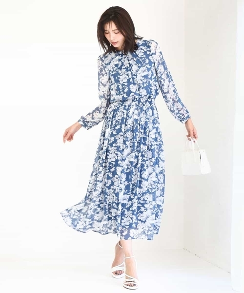 MK MICHEL KLEIN（エムケーミッシェルクラン）の「花柄シフォンブラウス/洗える（シャツ/ブラウス・レディース・ブルー/ネイビー・38）」の9枚目の写真