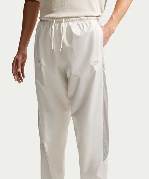 NIKE（ナイキ）の「ナイキ ウィンドランナー メンズ パンツ (裏地付き) / Nike Windrunner Men's Lined Pants HV8372-134 Sail（その他パンツ・メンズ・クリーム・XL/2XL/S/M/L）」の2枚目の写真