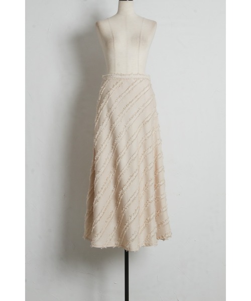 &. NOSTALGIA（アンドドットノスタルジア）の「フリンジタイトフレアスカート（スカート・レディース・ベージュ/ブラック・M）」の9枚目の写真