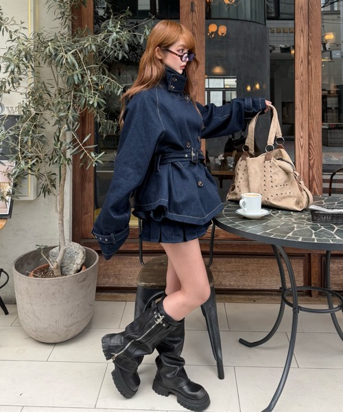 RAY CASSIN(レイカズン)の「ショート丈ルーズトレンチコート(トレンチコート・レディース・ネイビー・FREE)」の9枚目の写真