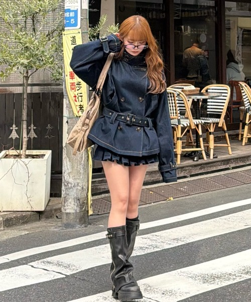 RAY CASSIN(レイカズン)の「ショート丈ルーズトレンチコート(トレンチコート・レディース・ネイビー・FREE)」の7枚目の写真