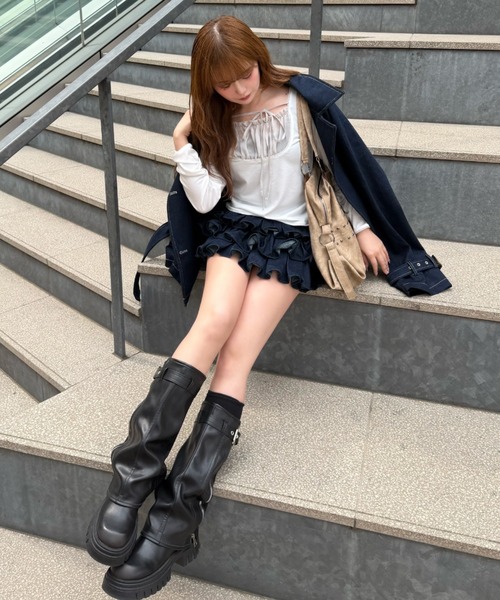 RAY CASSIN(レイカズン)の「ショート丈ルーズトレンチコート(トレンチコート・レディース・ネイビー・FREE)」の4枚目の写真