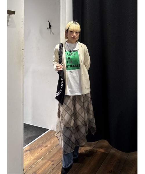 AZUL by moussy(アズールバイマウジー)の「【身長/骨格別着用画像あり】ニットテーラードジャケット 春服 秋服 カーディガン系(テーラードジャケット・レディース・オフホワイト/ブラック・SMALL/MEDIUM)」の22枚目の写真