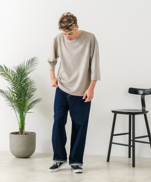 Blue Standard （ブルースタンダード）の「【BLUE STANDARD/ブルースタンダード】【極上の滑らかスエード風】高見え7分袖Tシャツ 上品な光沢 オーバーサイズ（Tシャツ/カットソー・メンズ・ブラウン/ブラック/グレー・X-LARGE/LARGE/MEDIUM）」の17枚目の写真
