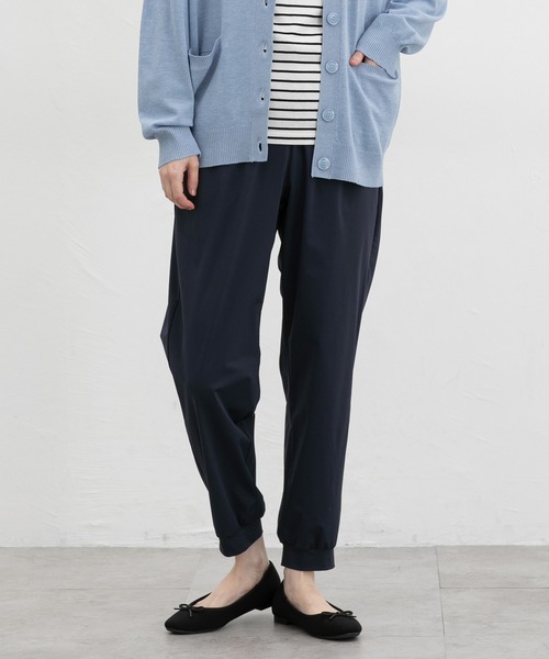 Honeys(ハニーズ)の「【ハニさら・アクティブウェア・接触冷感・吸水速乾・UVカット】快適クールイージーパンツ(その他パンツ・レディース・ブラック/ネイビー/スミクロ・S/M/LL/L/3L)」の3枚目の写真