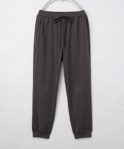 Honeys(ハニーズ)の「【ハニさら・アクティブウェア・接触冷感・吸水速乾・UVカット】快適クールイージーパンツ(その他パンツ・レディース・ブラック/ネイビー/スミクロ・S/M/LL/L/3L)」の17枚目の写真