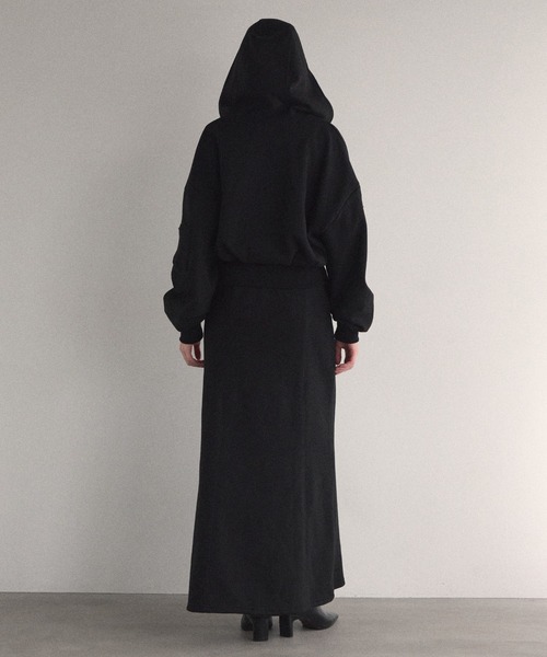 MIELI INVARIANT(ミエリインヴァリアント)の「Brush Sweat Zip Hoodie(パーカー・レディース・ブラック/ライトグレー・FREE)」の11枚目の写真