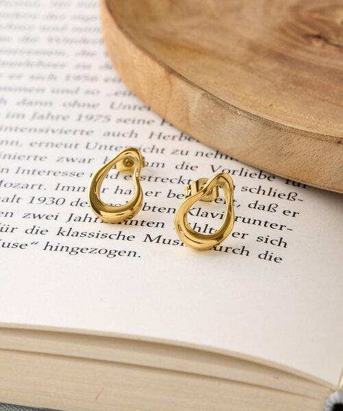 Jena espace merveilleux（ジェナ　エスパスメルヴェイユ）の「シズクウェーブピアス（リング・レディース・シルバー/ゴールド・FREE）」の3枚目の写真