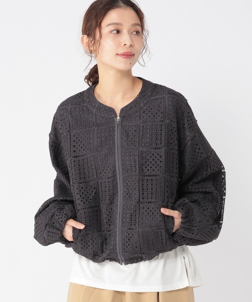 studio CLIP（スタディオクリップ）の「レースブルゾン（ブルゾン・レディース・オフホワイト/チャコール・FREE）」の3枚目の写真