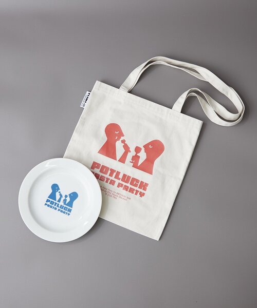 BIRTHDAY BAR（バースデイバー）の「【クリエイター「FLINT MASON」× BIRTHDAY BAR 初コラボ！】POTLUCK PASTA PARTY リムプレートM（食器・レディース・ブルー・0）」の16枚目の写真