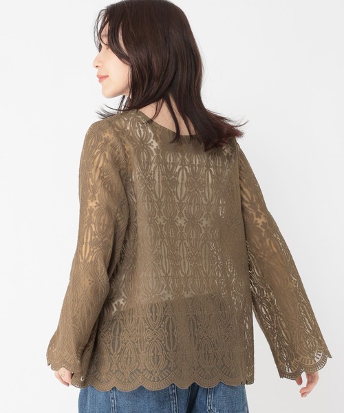 studio CLIP(スタディオクリップ)の「ベルスリーブレースブラウス(シャツ/ブラウス・レディース・カーキ/オフホワイト/チャコール・FREE)」の3枚目の写真