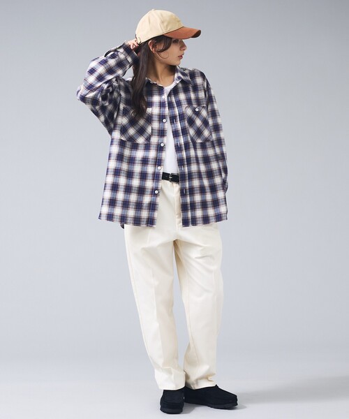 UNIVERSAL OVERALL（ユニバーサルオーバーオール）の「【UNIVERSAL OVERALL / ユニバーサルオーバーオール】オンブレチェック シャツ / ユニセックス/U2613190（シャツ/ブラウス・メンズ・ネイビー/グレー・M）」の18枚目の写真