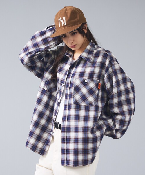 UNIVERSAL OVERALL（ユニバーサルオーバーオール）の「【UNIVERSAL OVERALL / ユニバーサルオーバーオール】オンブレチェック シャツ / ユニセックス/U2613190（シャツ/ブラウス・メンズ・ネイビー/グレー・M）」の19枚目の写真