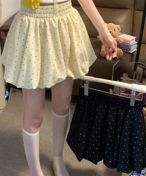 Nia（ニア）の「Nia(ニア)/【インナーパンツ付き】ドット柄バルーンミニスカート（スカート・レディース・アイボリー/ブラック・FREE）」の3枚目の写真