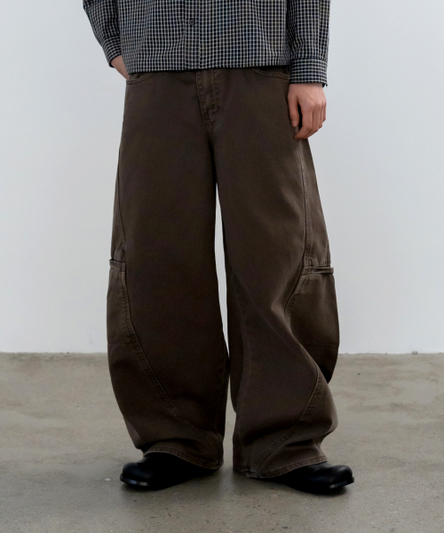 INDUST(インダスト)の「ピグメントウォッシュカーブワイドパンツ_ベージュ(その他パンツ・レディース・ベージュ・1(S)/2(M)/3(L))」の3枚目の写真