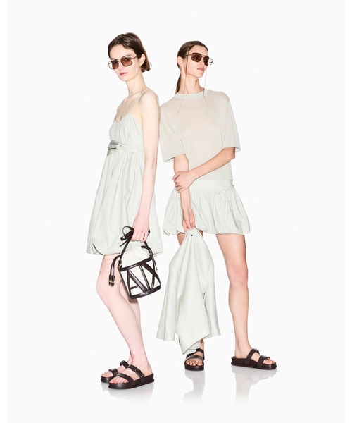 ARMANI EXCHANGE（アルマーニエクスチェンジ）の「【A|X アルマーニ エクスチェンジ】バルーン ミニワンピース（ワンピース・レディース・グレイッシュベージュ・6/4/2/0）」の4枚目の写真