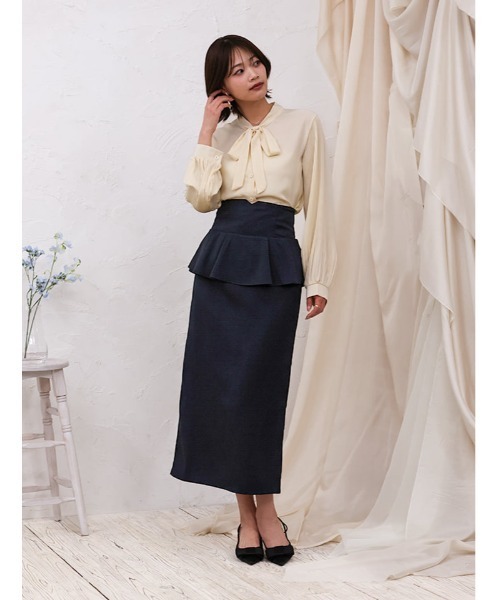 fifth（フィフス）の「【cho____07セレクト】 ファスナー付きペプラムナロースカート（スカート・レディース・ブルー/グレイッシュベージュ/ネイビー・XS/M）」の11枚目の写真