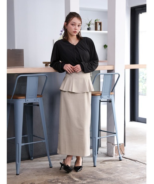 fifth（フィフス）の「【cho____07セレクト】 ファスナー付きペプラムナロースカート（スカート・レディース・ブルー/グレイッシュベージュ/ネイビー・XS/M）」の5枚目の写真