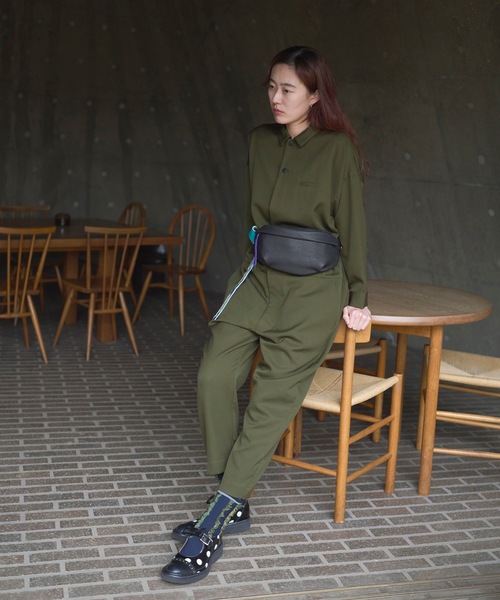 JUCO.（ジュコ）の「フォーユーストラップシューズ（ブーツ・レディース・ブラック×ホワイト・23cm/23.5cm/24cm/24.5cm/25cm）」の2枚目の写真