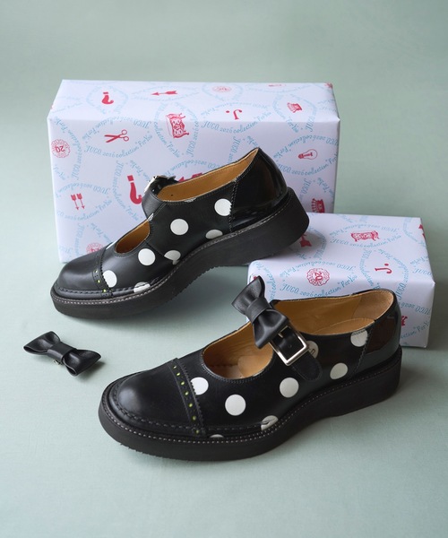 JUCO.（ジュコ）の「フォーユーストラップシューズ（ブーツ・レディース・ブラック×ホワイト・23cm/23.5cm/24cm/24.5cm/25cm）」の4枚目の写真