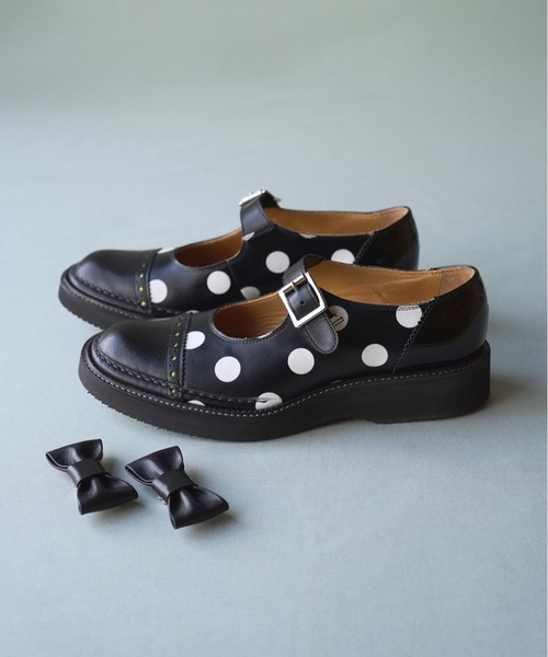 JUCO.（ジュコ）の「フォーユーストラップシューズ（ブーツ・レディース・ブラック×ホワイト・23cm/23.5cm/24cm/24.5cm/25cm）」の10枚目の写真