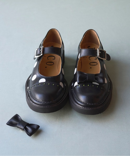 JUCO.（ジュコ）の「フォーユーストラップシューズ（ブーツ・レディース・ブラック×ホワイト・23cm/23.5cm/24cm/24.5cm/25cm）」の11枚目の写真