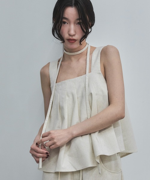 feepur(フェピュール)の「【セットアップ可】リネンミックス2wayタックキャミ(キャミソール・レディース・ブラック/アイボリー/ブラウン・MEDIUM)」の12枚目の写真