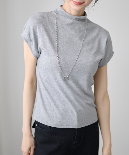 DAYRA(デイラ)の「ソリッドカラー ボトルネック コンパクト 半袖 プルオーバー(Tシャツ/カットソー・レディース・アイボリー/ホワイト/ブラック/グレー/チャコールグレー/グレイッシュベージュ・FREE)」の19枚目の写真