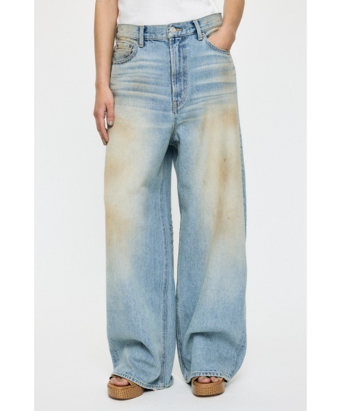 MOUSSY(マウジー)の「【再入荷】DIRTY COCOON BAGGY(デニムパンツ・レディース・ライトブルー・2/1/0)」の8枚目の写真